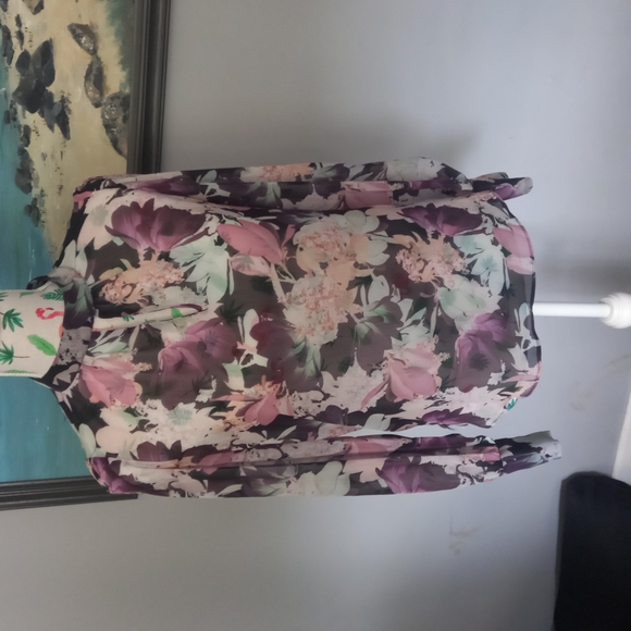 Portmans floral long sleeve sheer blouse (sz 6) keyhole detail - Picture 2 of 9